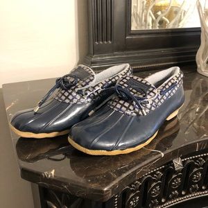 Sperry low cut duck boots, size 8. Gently worn.